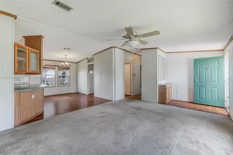 19800 SW 180 Avenue #524 Miami FL 33187