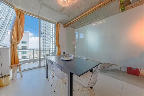690 SW 1st Court Miami FL 33130