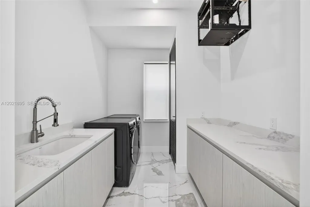 2751 NE 22nd Court Pompano Beach FL 33062