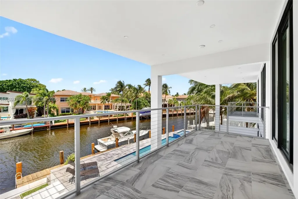 2751 NE 22nd Court Pompano Beach FL 33062