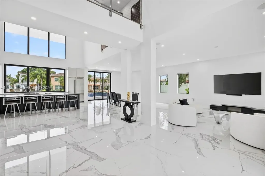 2751 NE 22nd Court Pompano Beach FL 33062