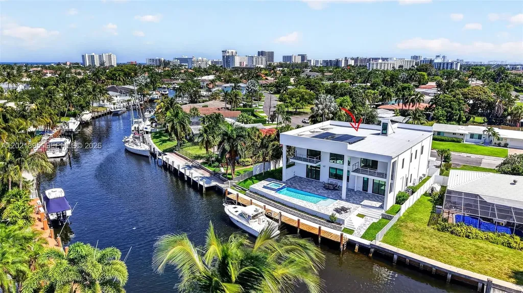 2751 NE 22nd Court Pompano Beach FL 33062
