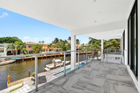 2751 NE 22nd Court Pompano Beach FL 33062