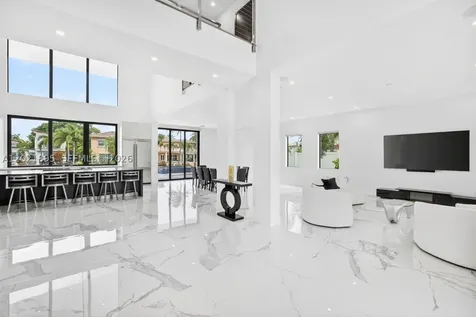 2751 NE 22nd Court Pompano Beach FL 33062
