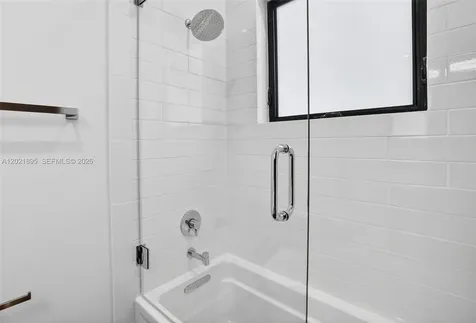 2751 NE 22nd Court Pompano Beach FL 33062