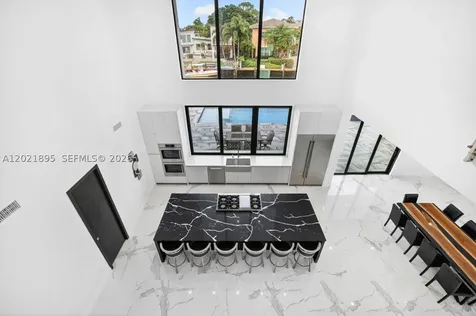 2751 NE 22nd Court Pompano Beach FL 33062