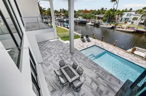 2751 NE 22nd Court Pompano Beach FL 33062