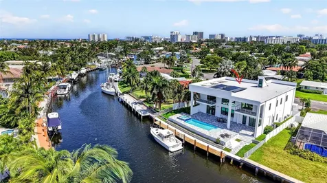 2751 NE 22nd Court Pompano Beach FL 33062