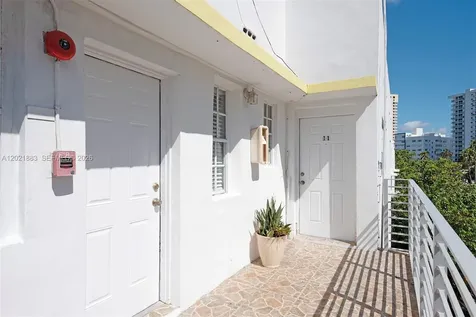 2383 Flamingo Drive Miami Beach FL 33140