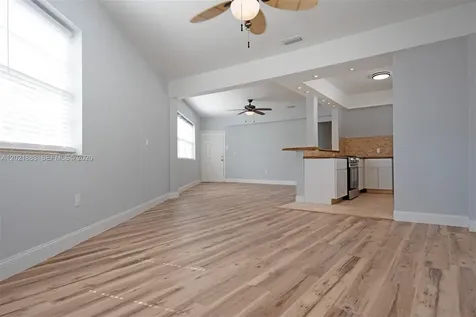 2383 Flamingo Drive Miami Beach FL 33140