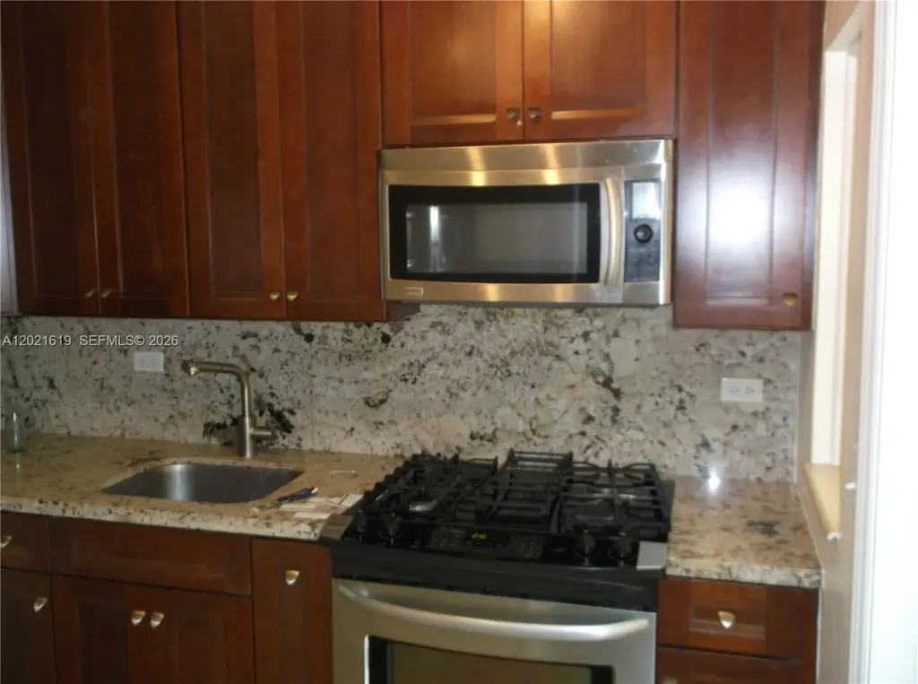 727 NE 16th Avenue Fort Lauderdale FL 33304
