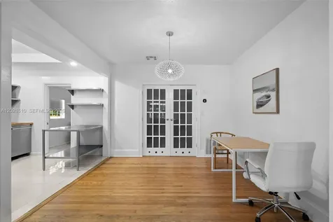 555 NE 73rd Street Miami FL 33138