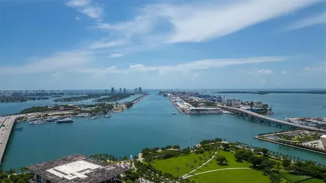 1100 Biscayne Boulevard Miami FL 33132
