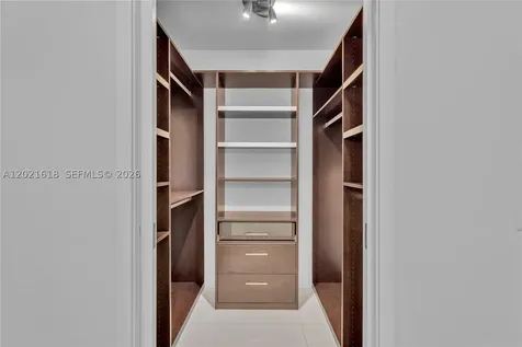 1100 Biscayne Boulevard Miami FL 33132