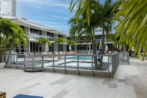 1100 Biscayne Boulevard Miami FL 33132