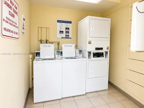 8650 SW 109th Avenue Miami FL 33173