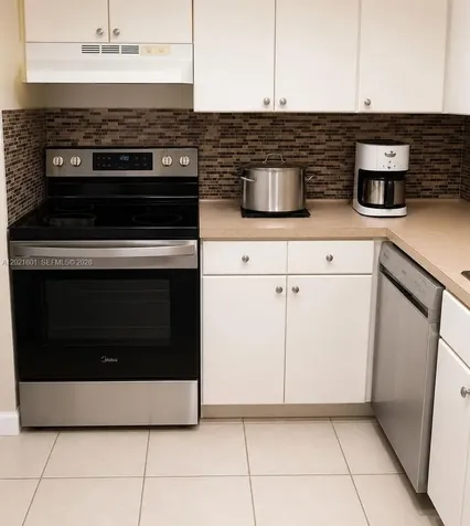 8650 SW 109th Avenue Miami FL 33173