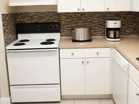 8650 SW 109th Avenue Miami FL 33173