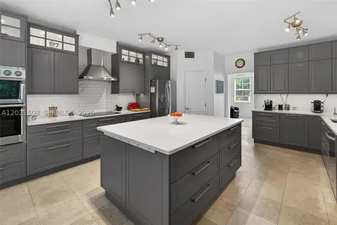 8204 SW 171st Street Palmetto Bay FL 33157