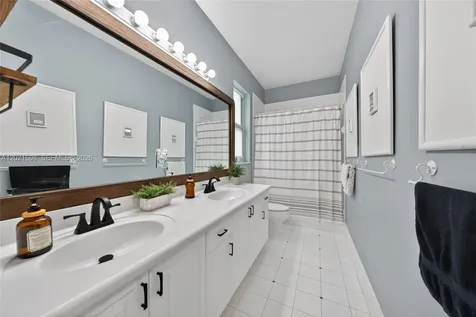 8204 SW 171st Street Palmetto Bay FL 33157