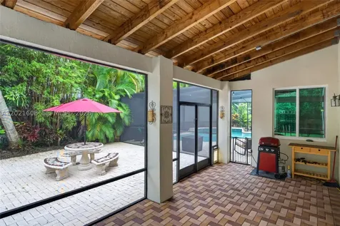 8204 SW 171st Street Palmetto Bay FL 33157