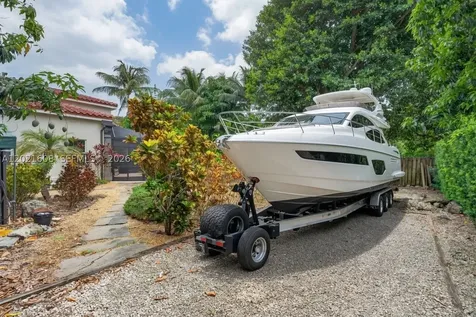 8204 SW 171st Street Palmetto Bay FL 33157