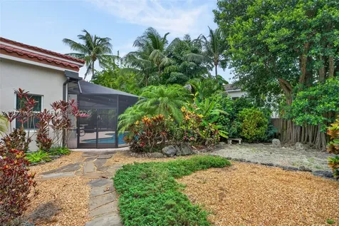 8204 SW 171st Street Palmetto Bay FL 33157