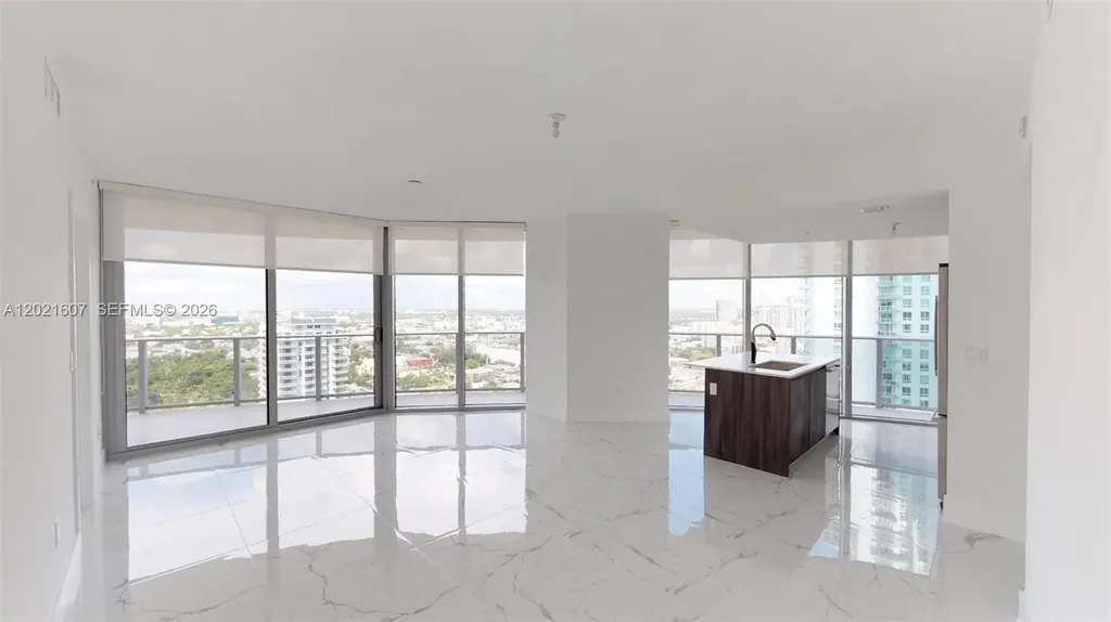 488 NE 18th Street Miami FL 33132