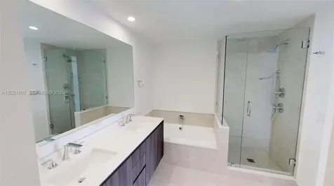 488 NE 18th Street Miami FL 33132