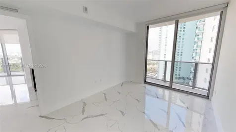 488 NE 18th Street Miami FL 33132