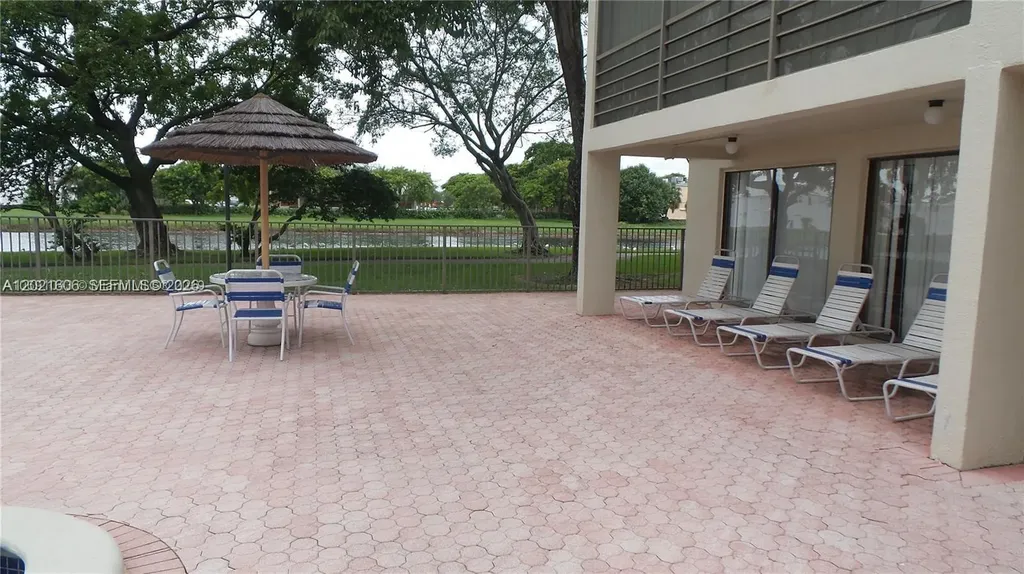 2322 S Cypress Bend Drive Pompano Beach FL 33069