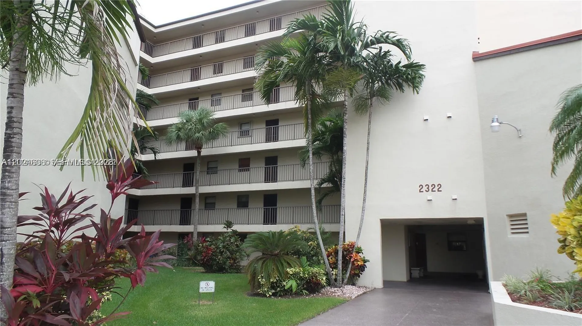 2322 S Cypress Bend Drive Pompano Beach FL 33069