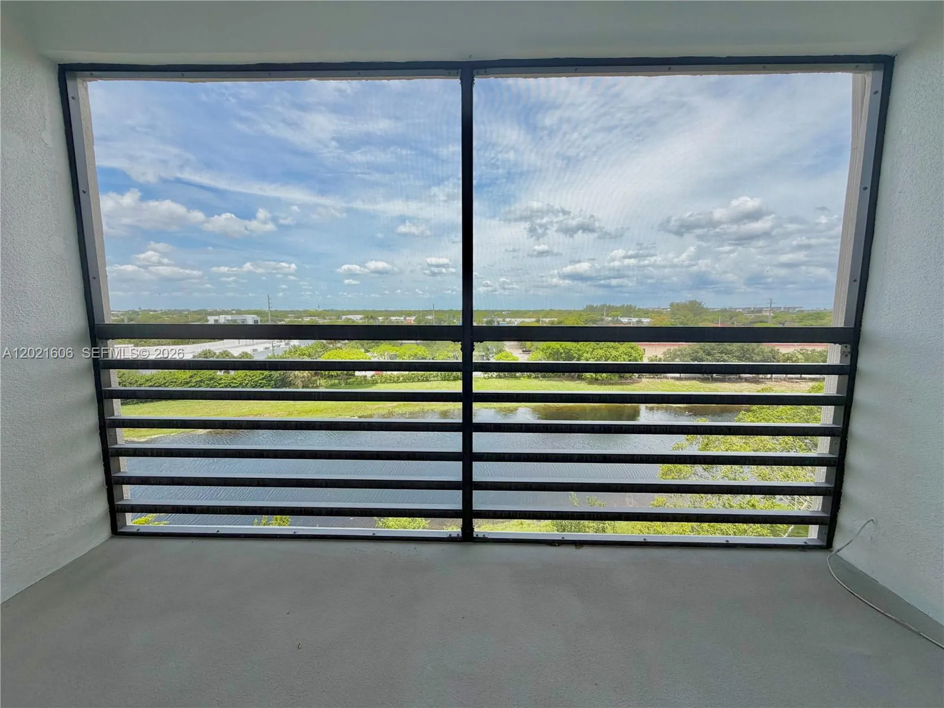 2322 S Cypress Bend Drive Pompano Beach FL 33069