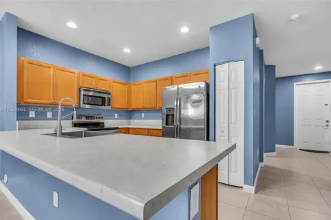 207 SE 37th Place Homestead FL 33033