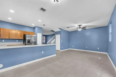 207 SE 37th Place Homestead FL 33033