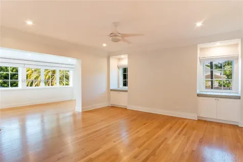 1257 Mariola Court Coral Gables FL 33134