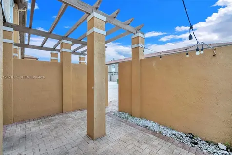 14634 SW 5th Street Pembroke Pines FL 33027