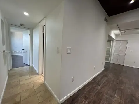 9715 Fontainebleau Boulevard Miami FL 33172