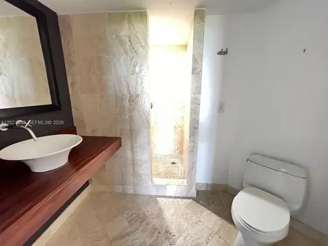 9715 Fontainebleau Boulevard Miami FL 33172