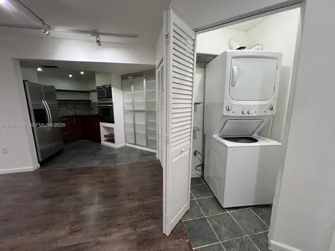 9715 Fontainebleau Boulevard Miami FL 33172