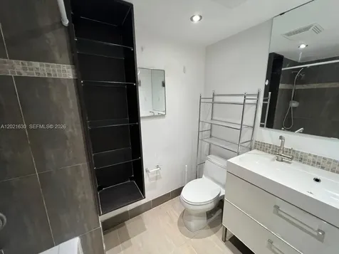9715 Fontainebleau Boulevard Miami FL 33172