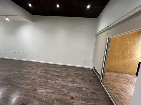 9715 Fontainebleau Boulevard Miami FL 33172