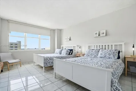 5601 Collins Avenue Miami Beach FL 33140