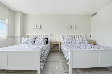 5601 Collins Avenue Miami Beach FL 33140