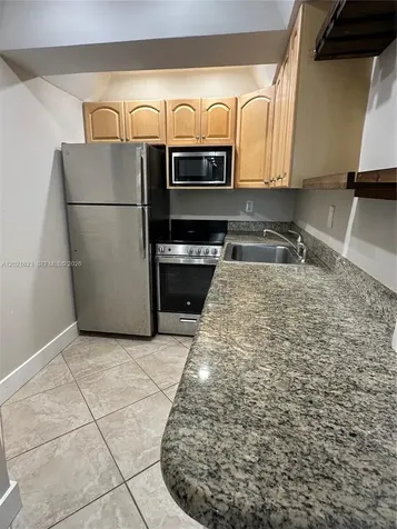 8617 SW 68th Court Pinecrest FL 33156