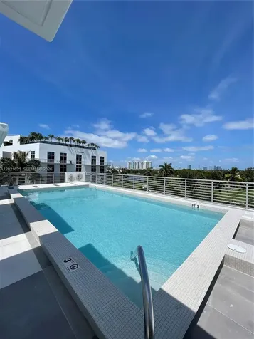 2021 Meridian Avenue Miami Beach FL 33139