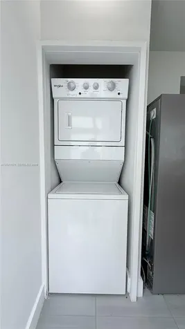 2021 Meridian Avenue Miami Beach FL 33139