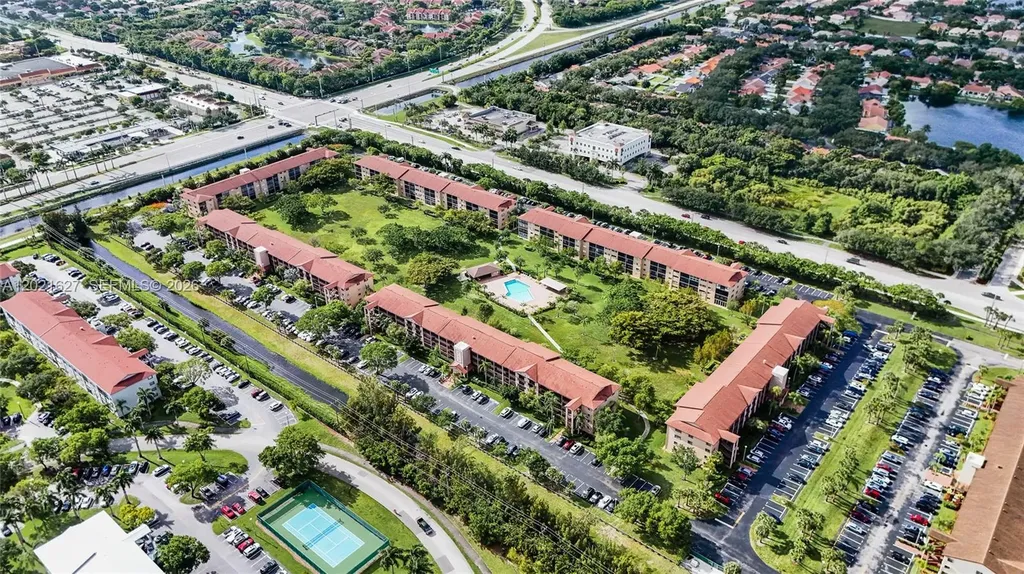 1650 SW 124th Terrace Pembroke Pines FL 33027