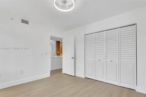 1650 SW 124th Terrace Pembroke Pines FL 33027