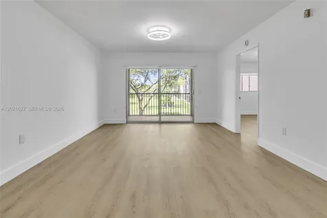 1650 SW 124th Terrace Pembroke Pines FL 33027